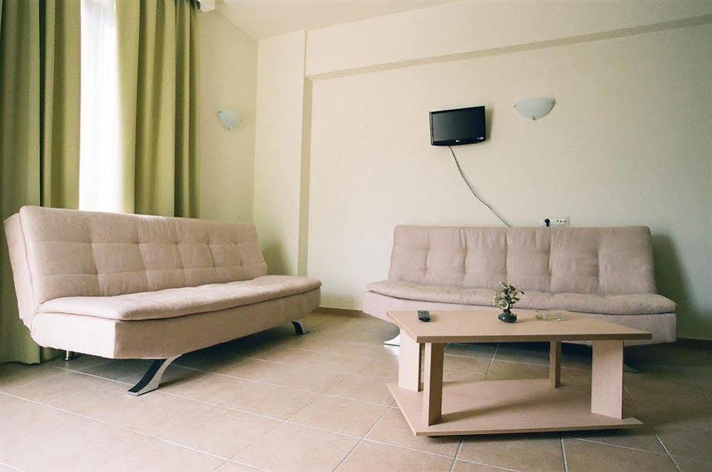 Athina Beach Hotel Kato Daratso Ngoại thất bức ảnh